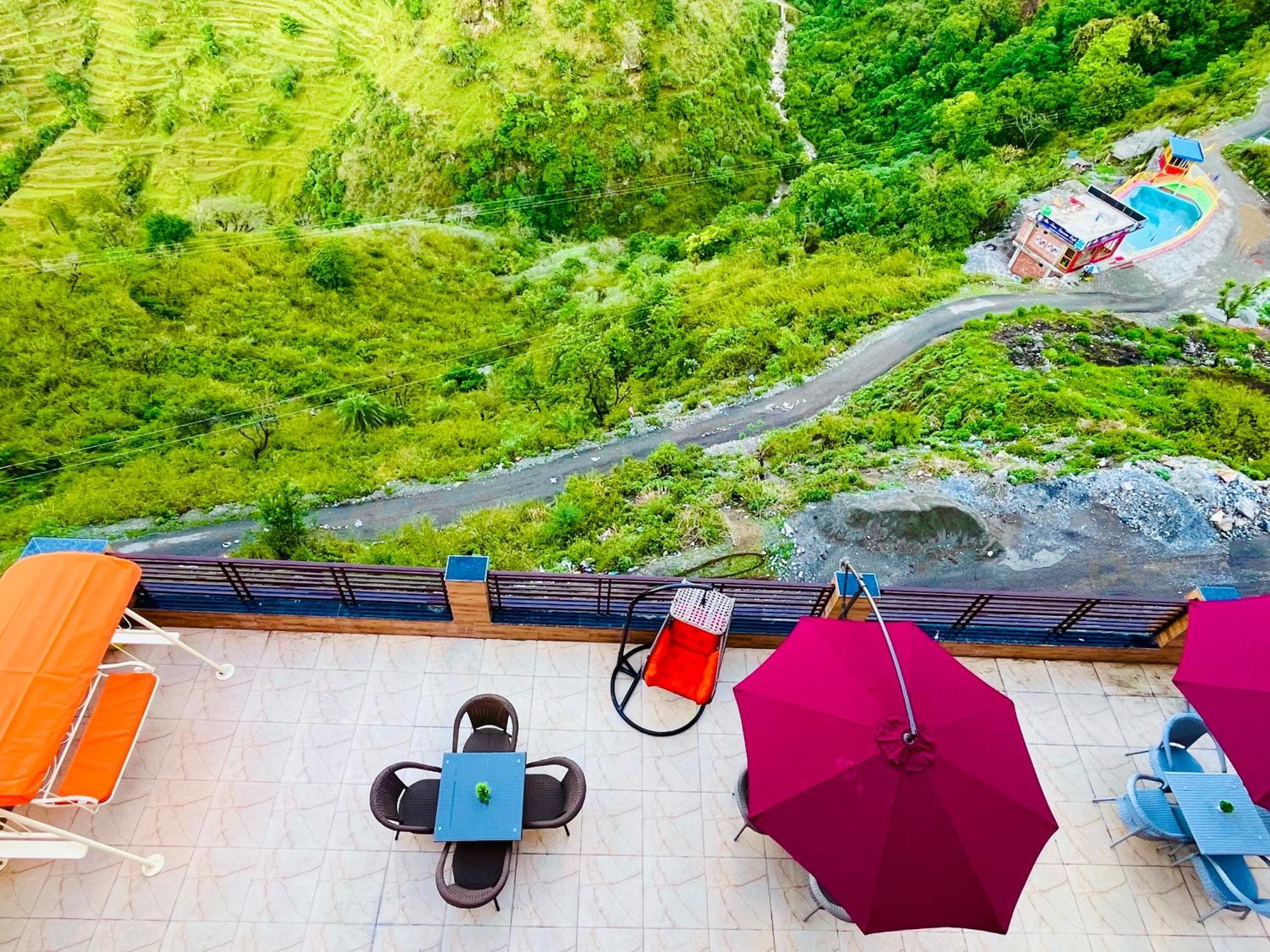 Doon Valley Resort, 무소리에 외부 사진
