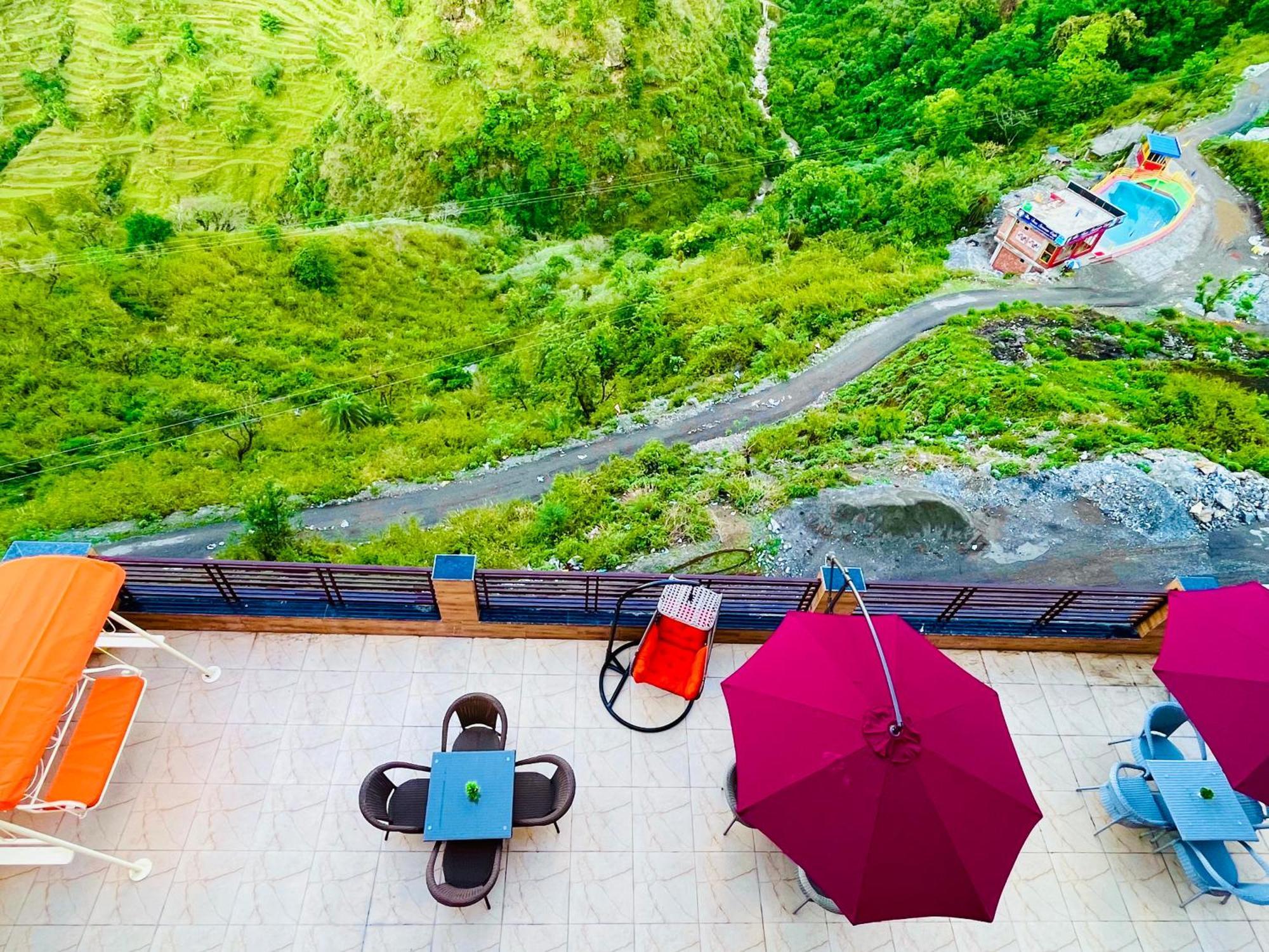 Doon Valley Resort, 무소리에 외부 사진